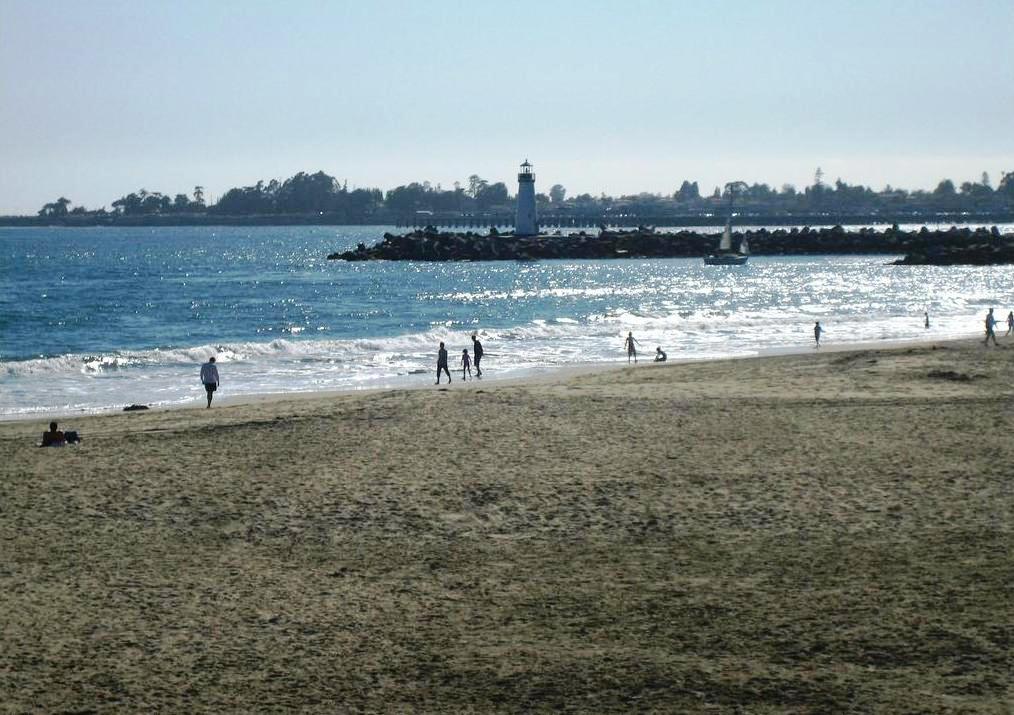 Twin Lakes State Beach in Santa Cruz, California